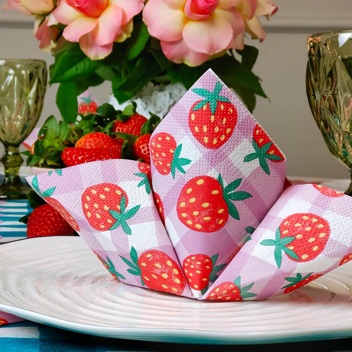 Strawberry Gingham Paper Napkins | 20 Pack | Summer Party |